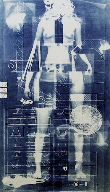 Klara Meinhardt: Ersatz, 2017, 
Cyanotypie auf Leinwand, 210 x 120 cm

